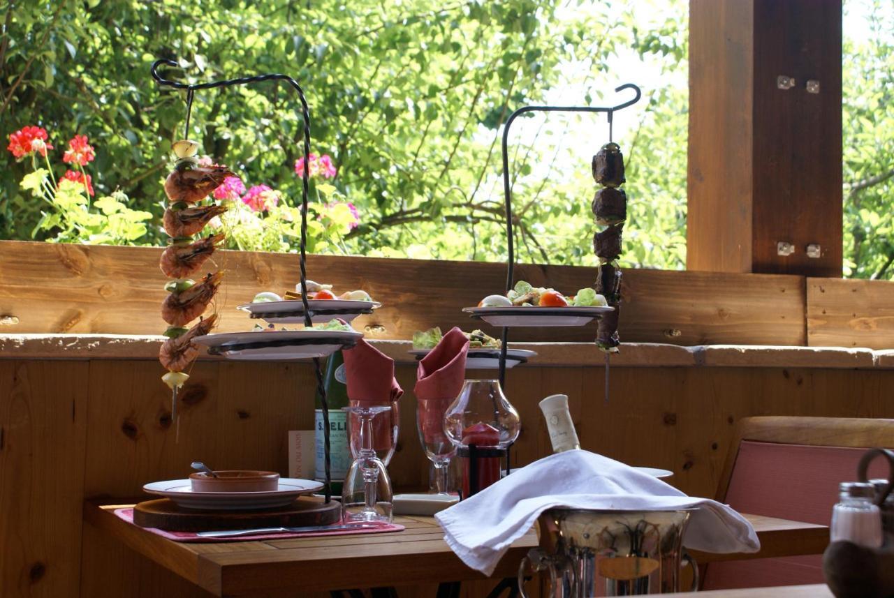 Le Relais De L'Abbaye Hotel ตูร์นุส ภายนอก รูปภาพ